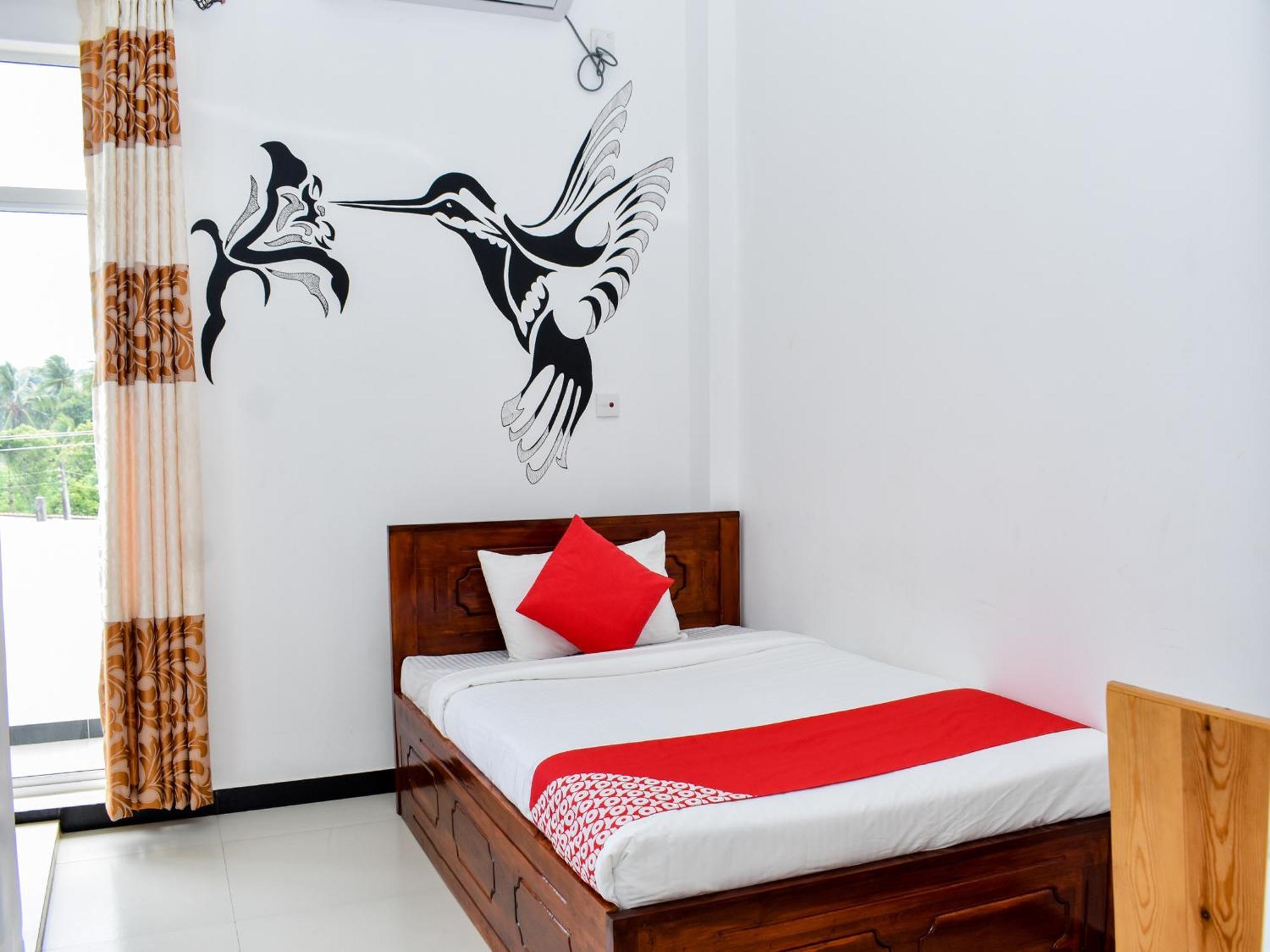 טרינקומאלה Mallika Resort חדר תמונה